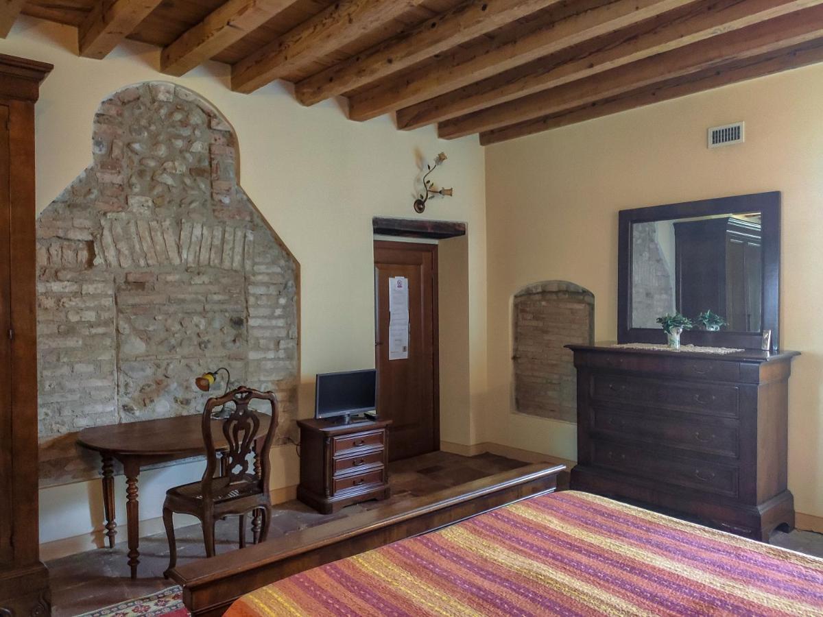 B&B Santa Cristina 몬티키아리 외부 사진