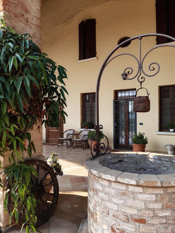B&B Santa Cristina 몬티키아리 외부 사진