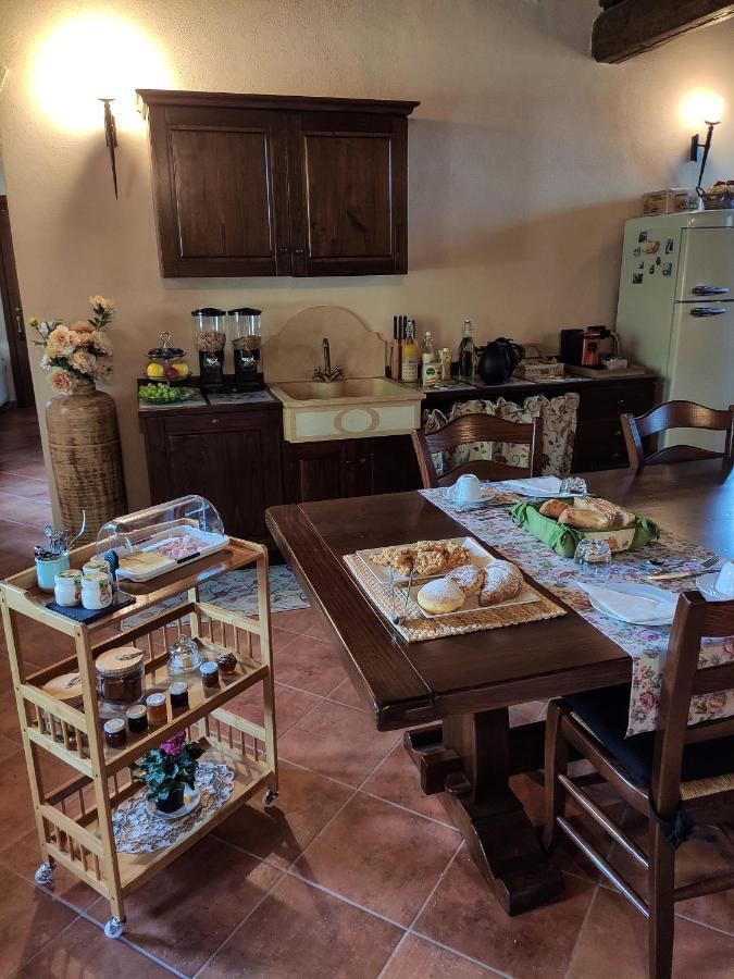 B&B Santa Cristina 몬티키아리 외부 사진